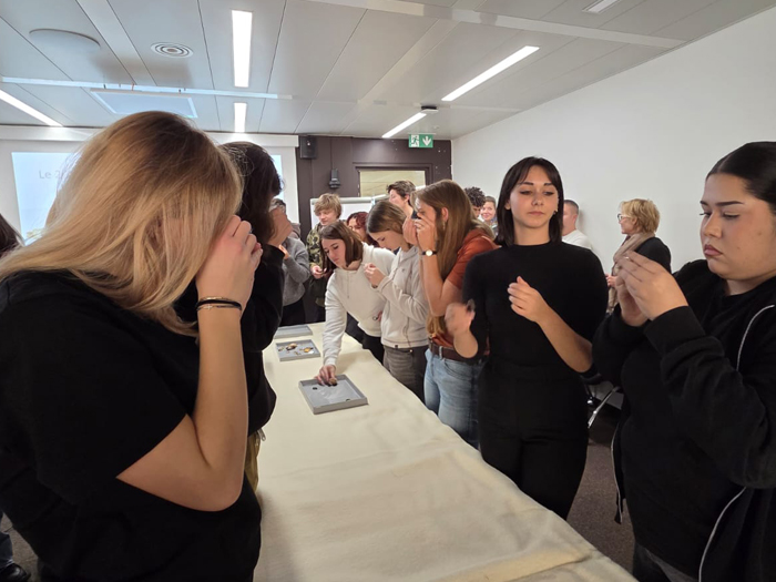 CFP Arts Genève students, History of Jewellery module, by Kathia Pinckernelle Image